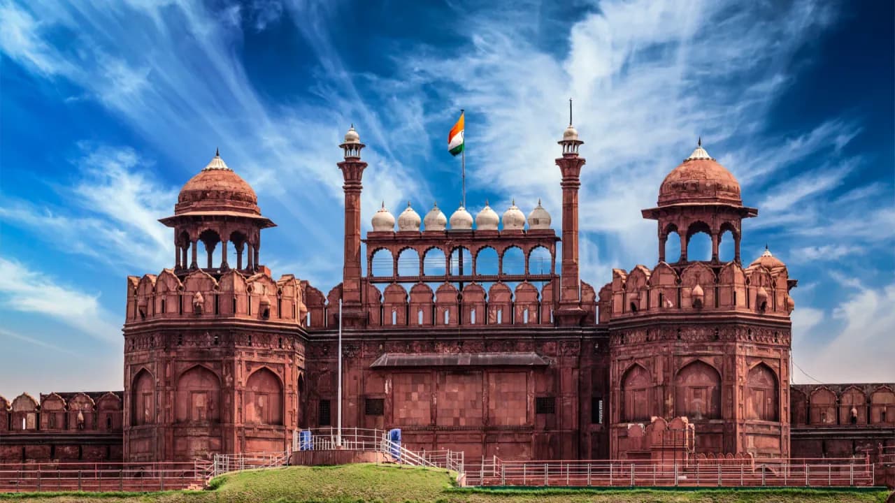 Atmospheric image for sworn Hindi translations