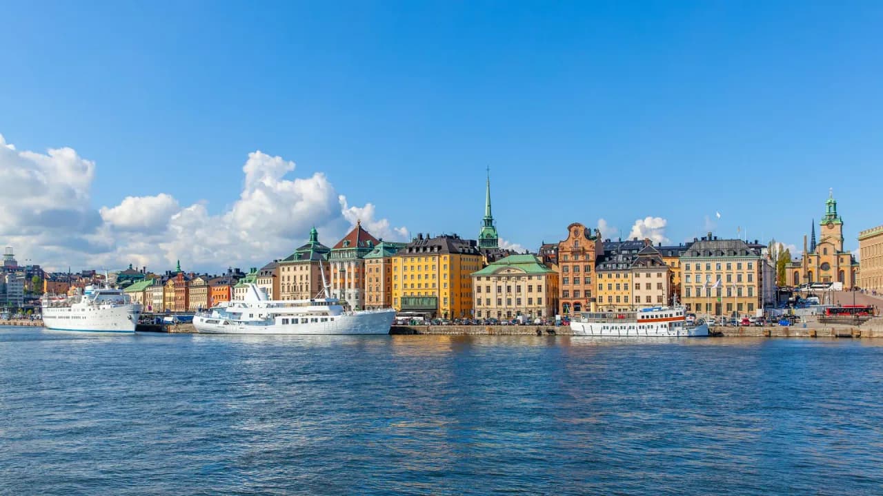 Atmospheric image for sworn Swedish translations